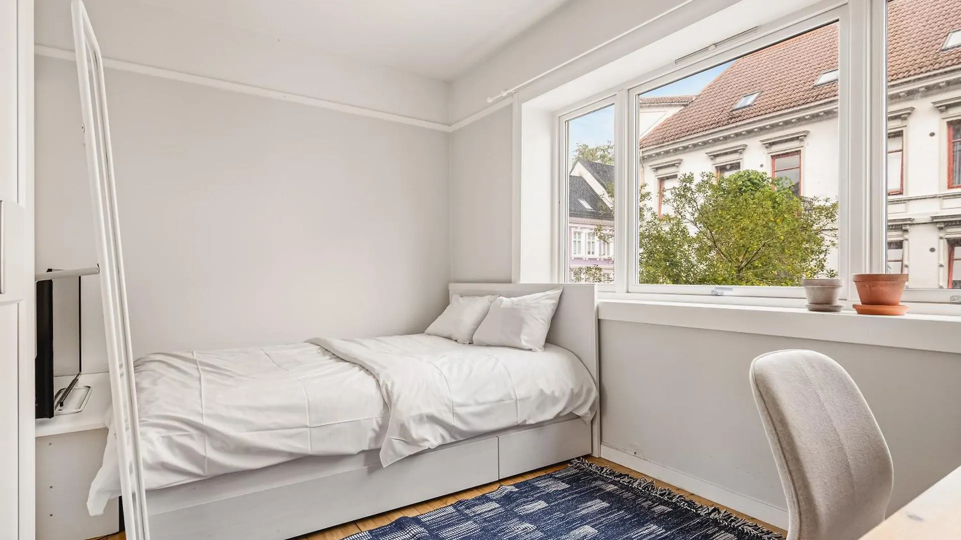 350M To City Beach I Tv & Workspace In Every Room! Bergen Apartament